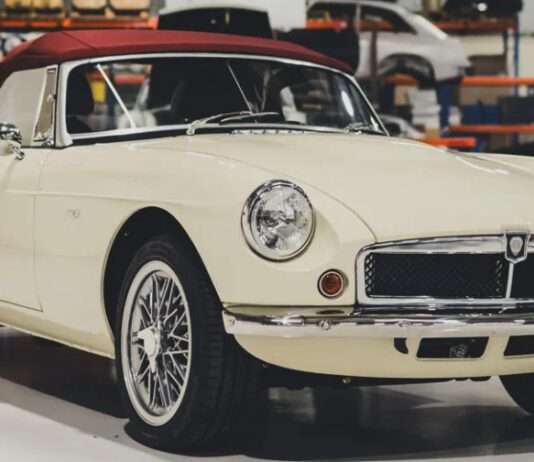 Roadster