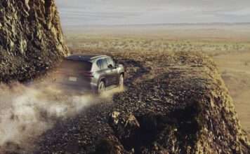 Lexus debuts the 2025 LX 700h hybrid SUV, featuring a twin-turbo V6, Overtrail off-road grade, and advanced safety. Release set for early 2025.
